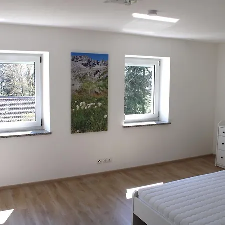 Vendégház Nr. 5 *